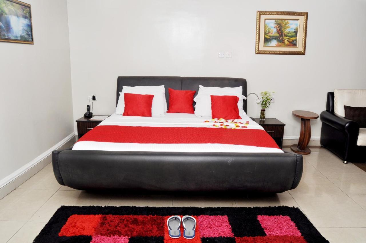 Primal Hotel Isaac John Gra Ikeja Exterior foto